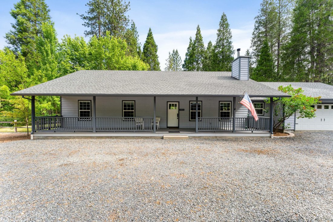 House in Grants Pass, Oregon, United States 3 - 18048481