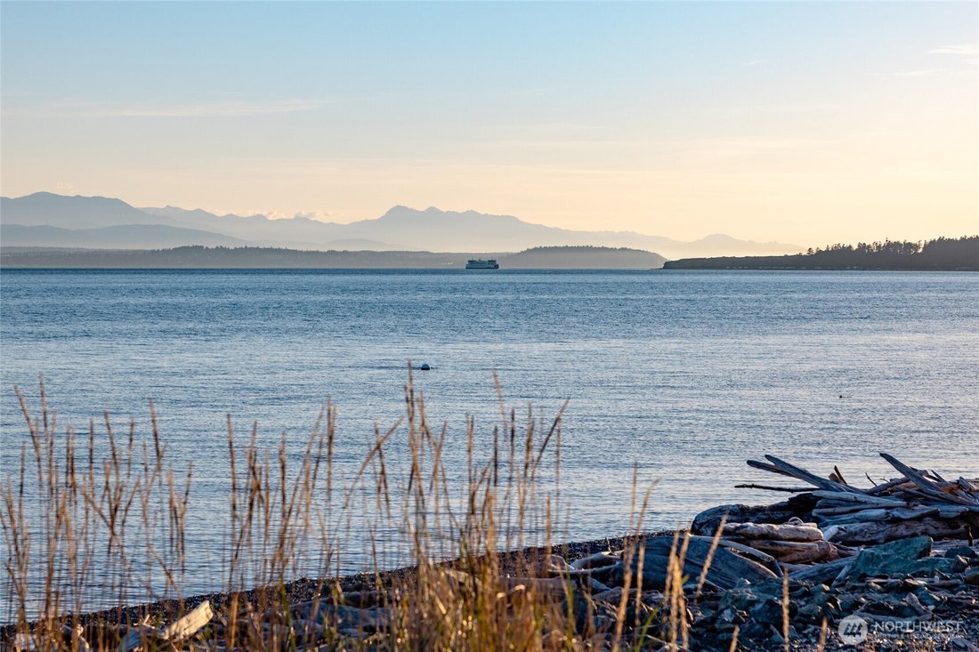 Coupeville, Washington, United States 2 - 18037478