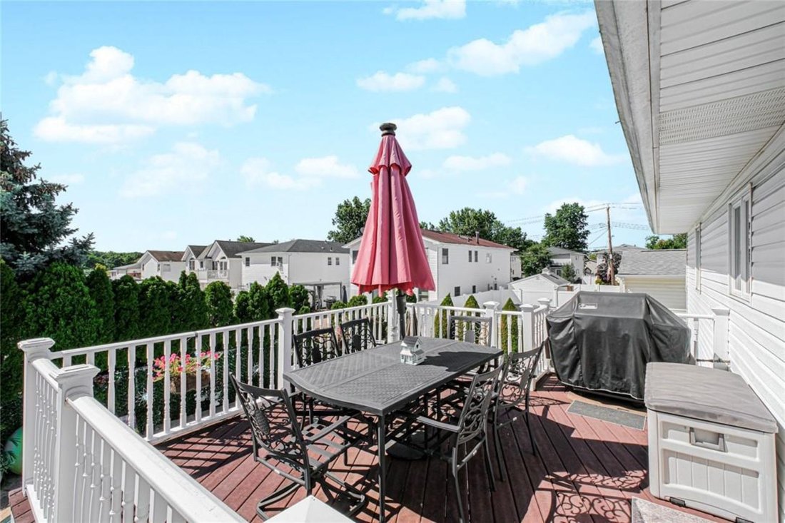 House in New York, New York, United States 5 - 18039901