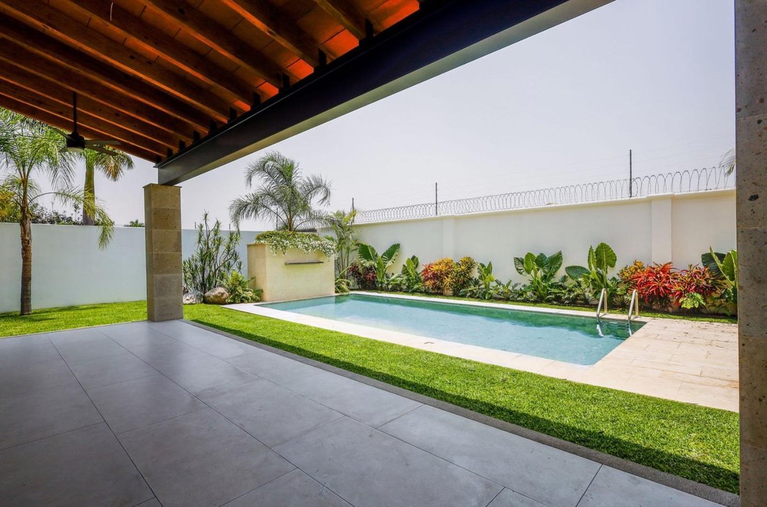House in Fraccionamiento Club de Golf Paraíso, Morelos, Mexico 3 - 18042554