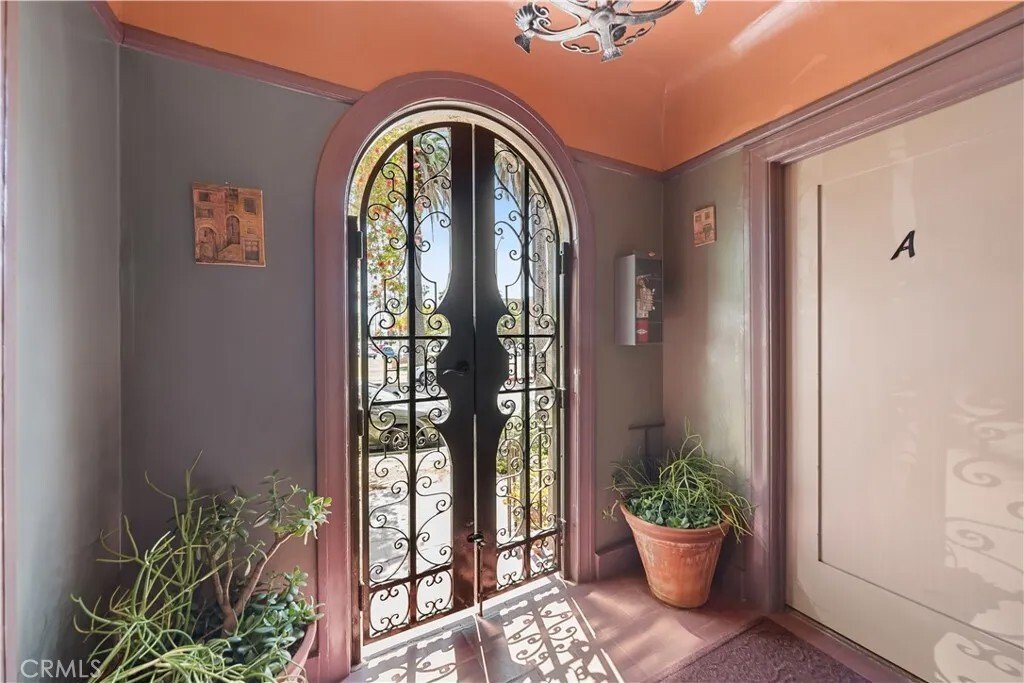 Condo in Signal Hill, California, United States 3 - 17828604