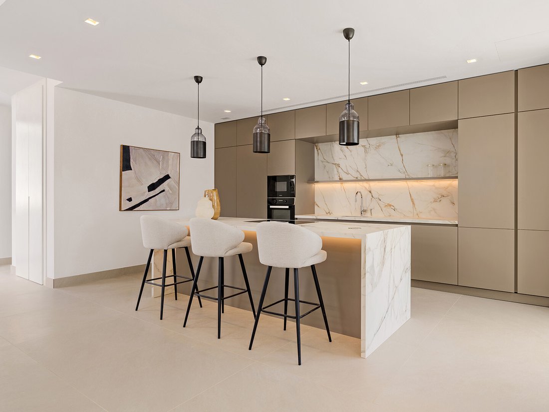 Villa in Estepona, Andalusia, Spain 5 - 16922945