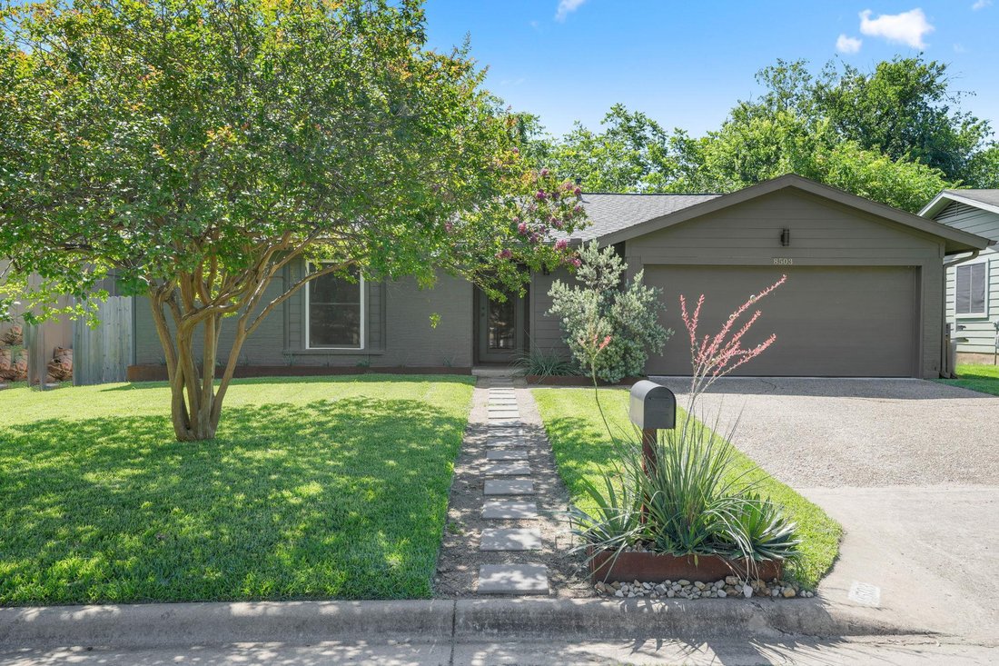 House in Austin, Texas, United States 3 - 17999564