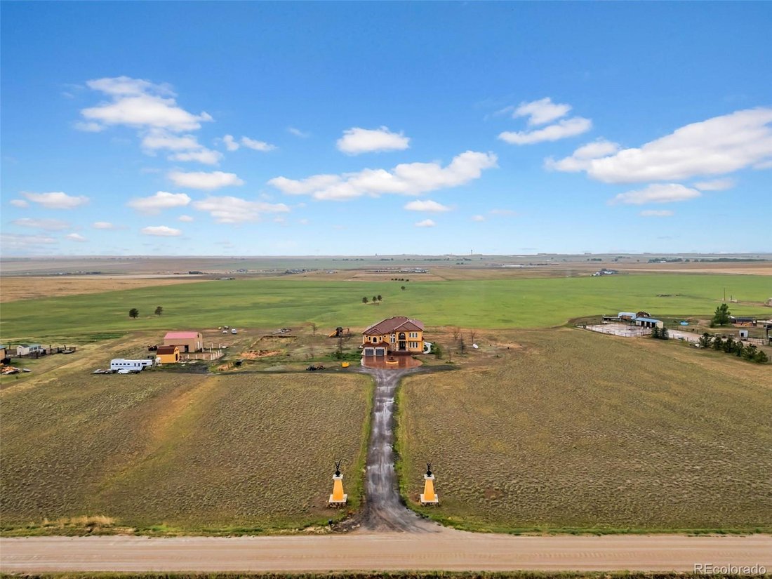 House in Watkins, Colorado, United States 3 - 18045584