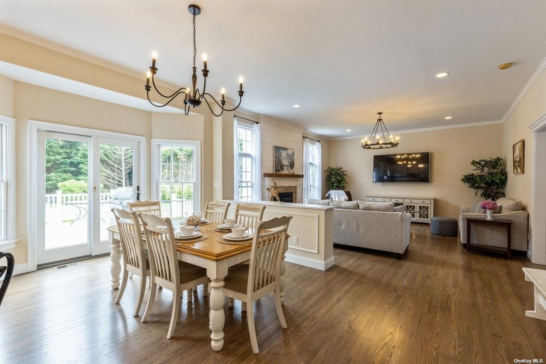 Westhampton Beach, New York, United States 5 - 18037812