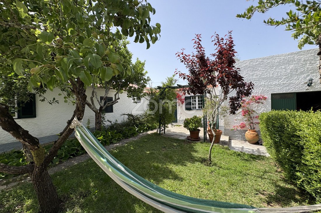 House in Algueirao-Mem Martins, Lisbon, Portugal 1 - 18042925