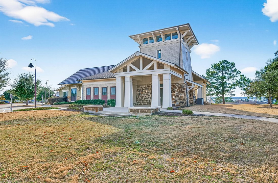 House in Conroe, Texas, United States 3 - 18037091