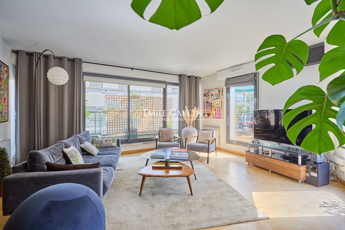 Apartment in Citroën-Boucicaut, Paris 15e Arrondissement, Paris 2 - 18038996