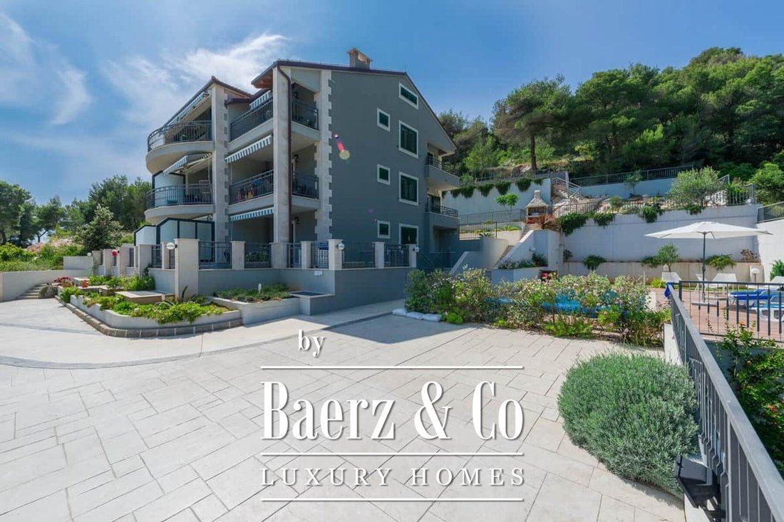 Townhouse in Milna, Split-Dalmatia County, Croatia 2 - 17045728