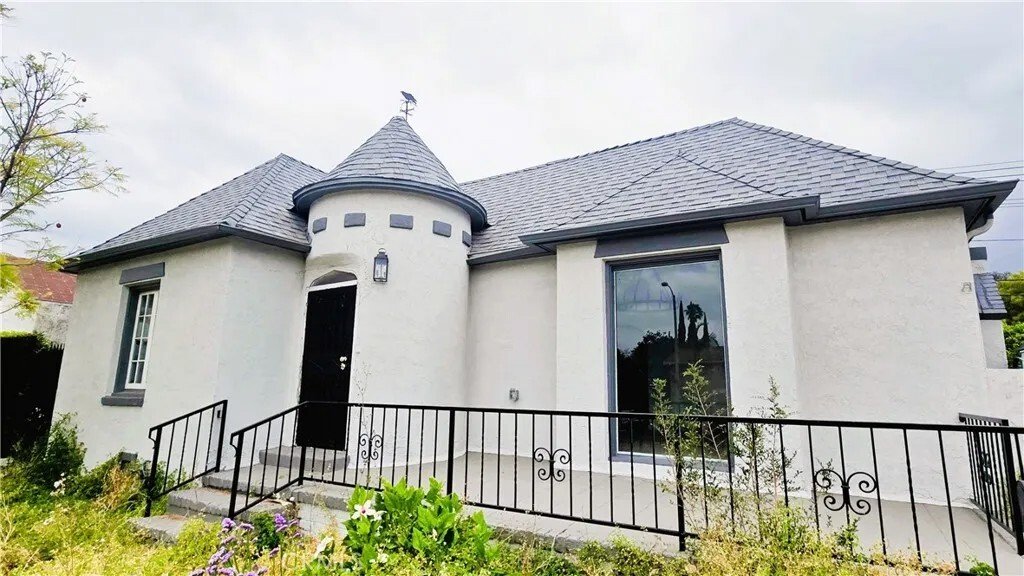 House in Altadena, California, United States 1 - 17563869