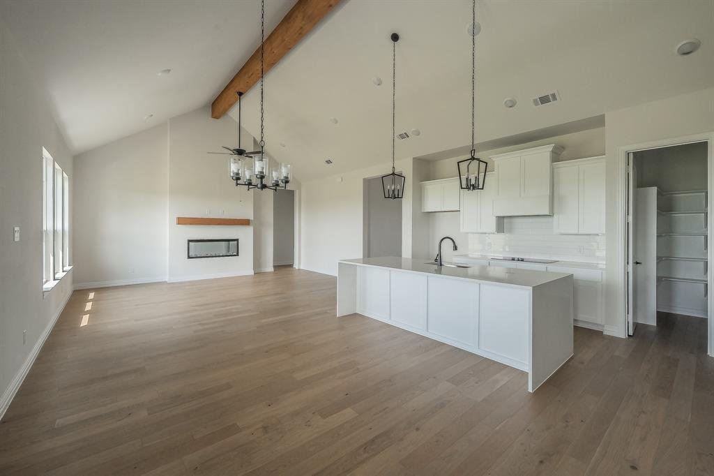 House in Venus, Texas, United States 5 - 18050033