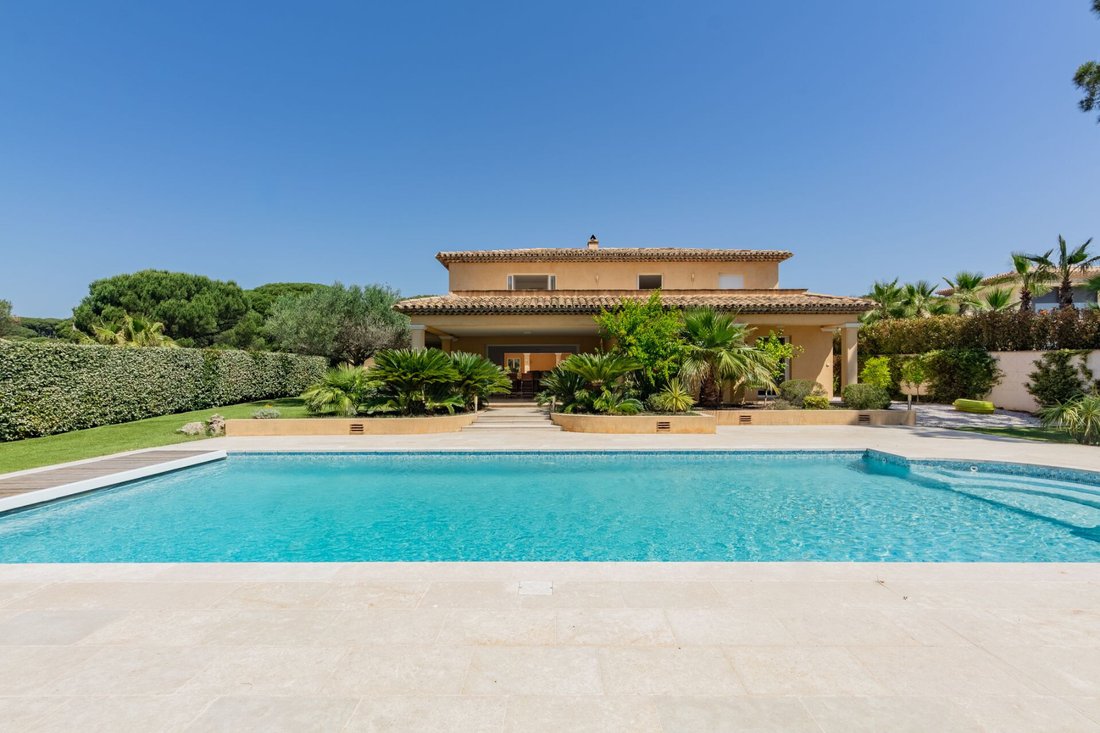 Villa in Ville-Les Saquedes-Le Bouillonnet, Sainte-Maxime, France 2 - 18036674