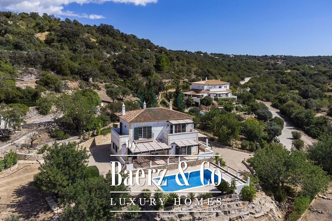 Villa in Faro (Se e Sao Pedro), Algarve, Portugal 1 - 14273805