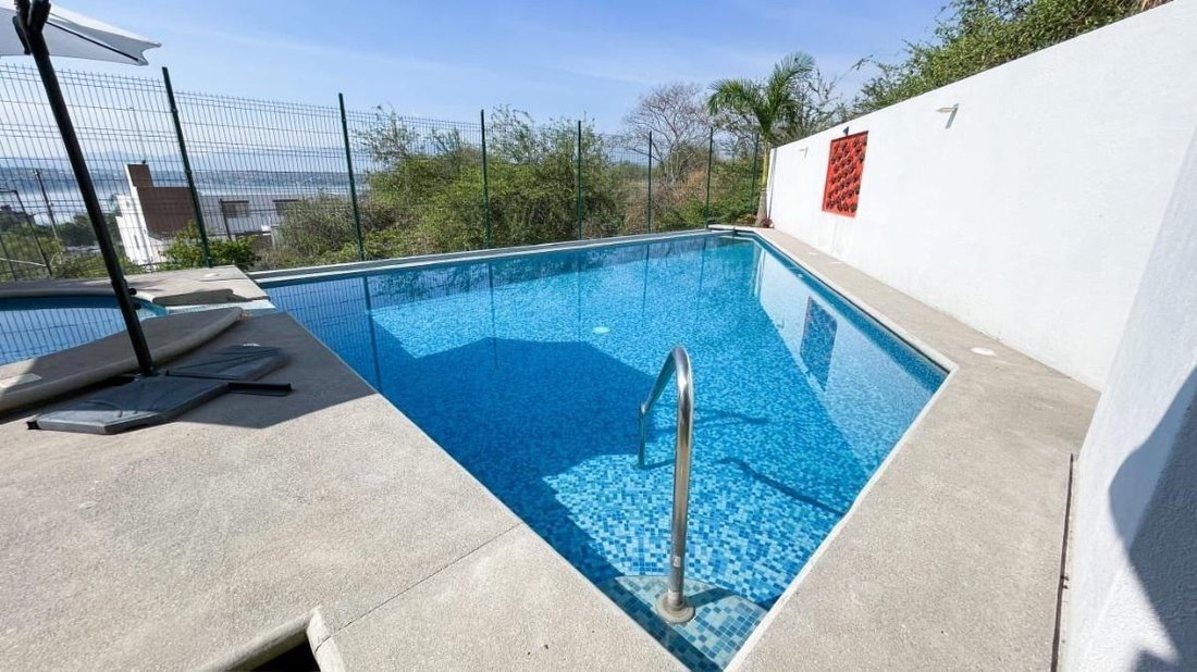 House in Tequesquitengo, Morelos, Mexico 3 - 18042479