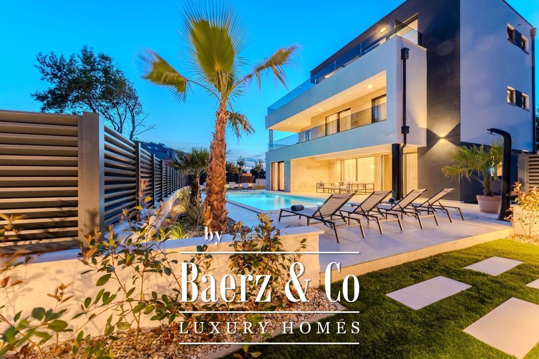 Villa in Privlaka, Zadar County, Croatia 1 - 17307870