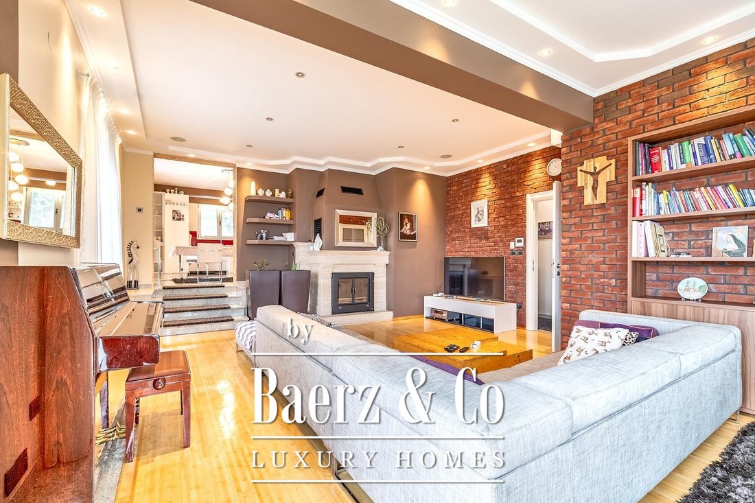 Townhouse in Sveta Nedelja, Zagreb County, Croatia 2 - 17723461