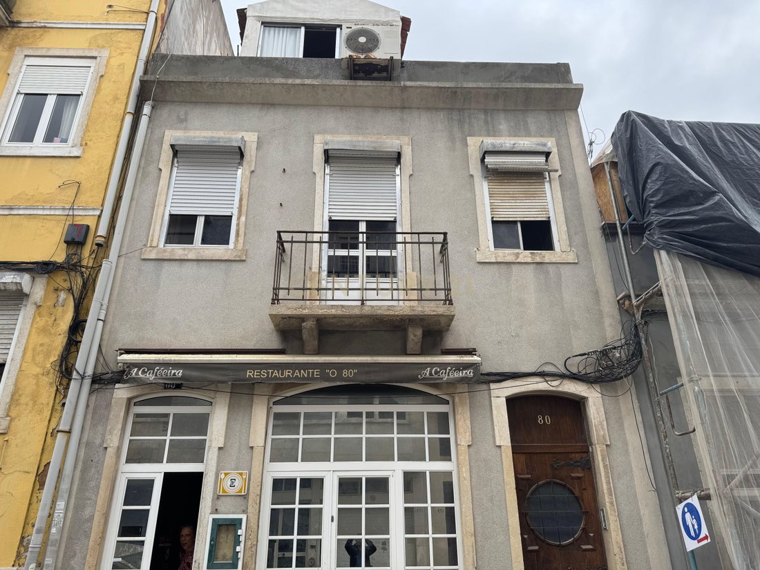 House in Avenidas Novas, Lisbon, Portugal 5 - 18048742