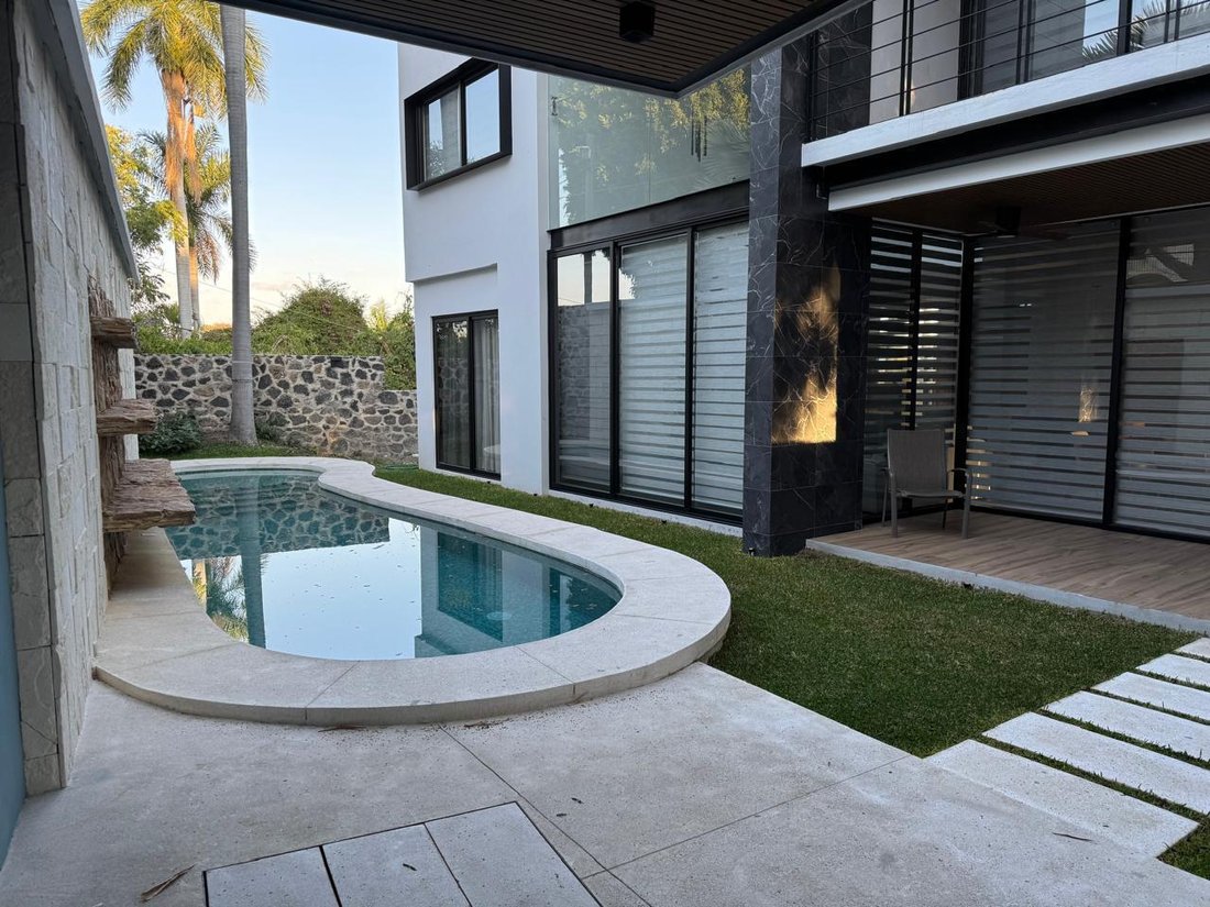 House in Cuernavaca, Morelos, Mexico 1 - 18035944