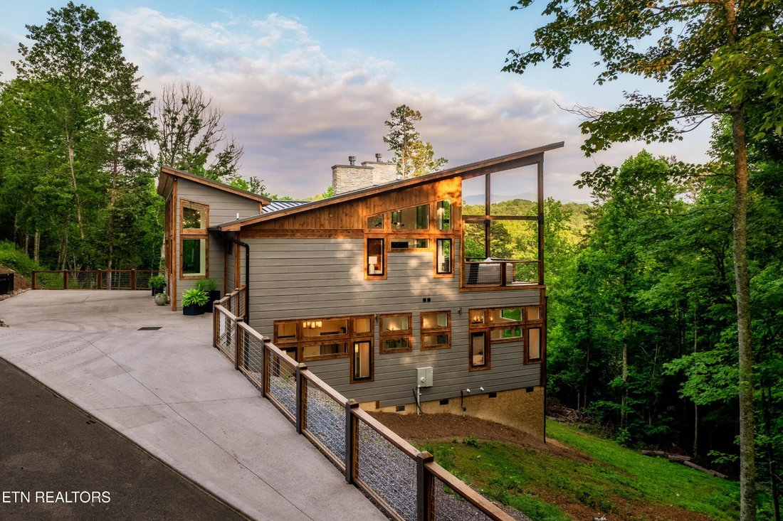 House in Sevierville, Tennessee, United States 2 - 18048442