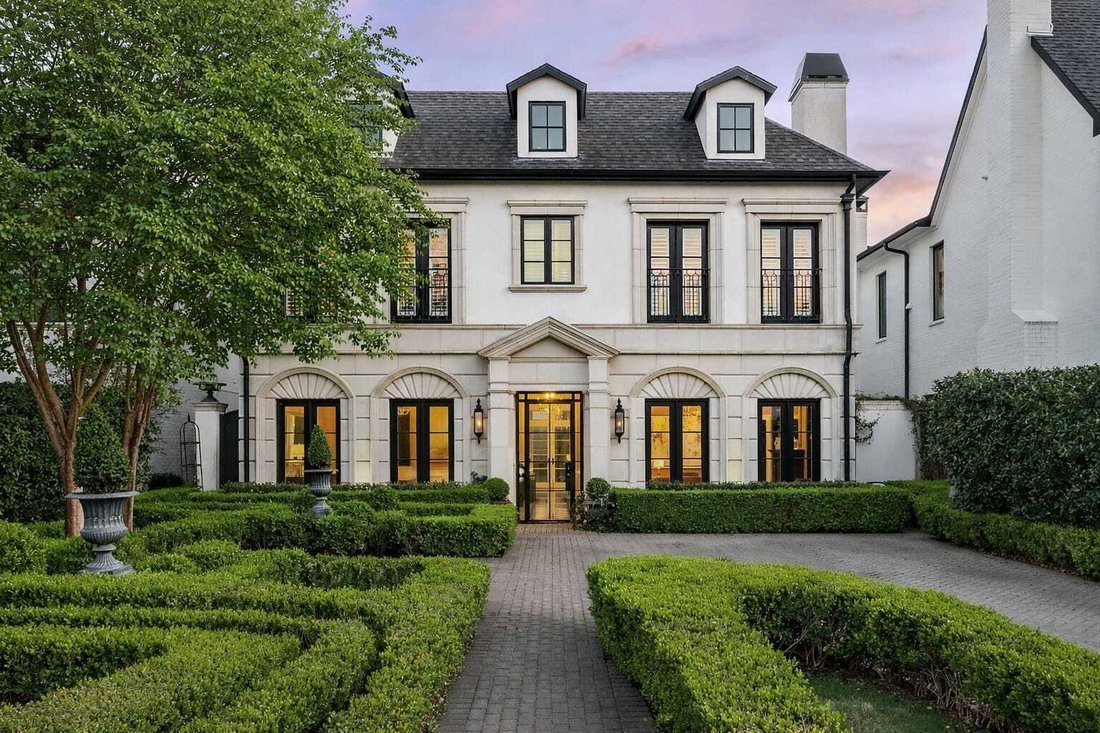 House in Dallas, Texas, United States 1 - 18043189