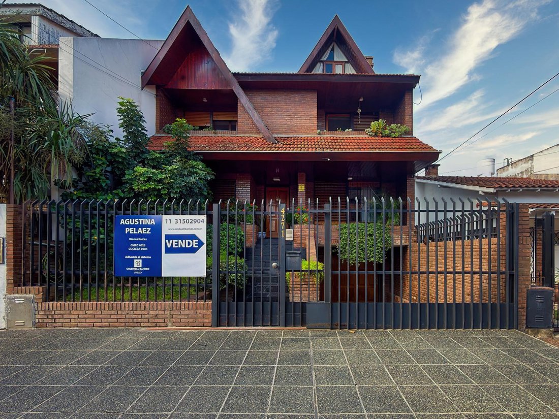 House in Olivos, Buenos Aires Province, Argentina 2 - 18039837