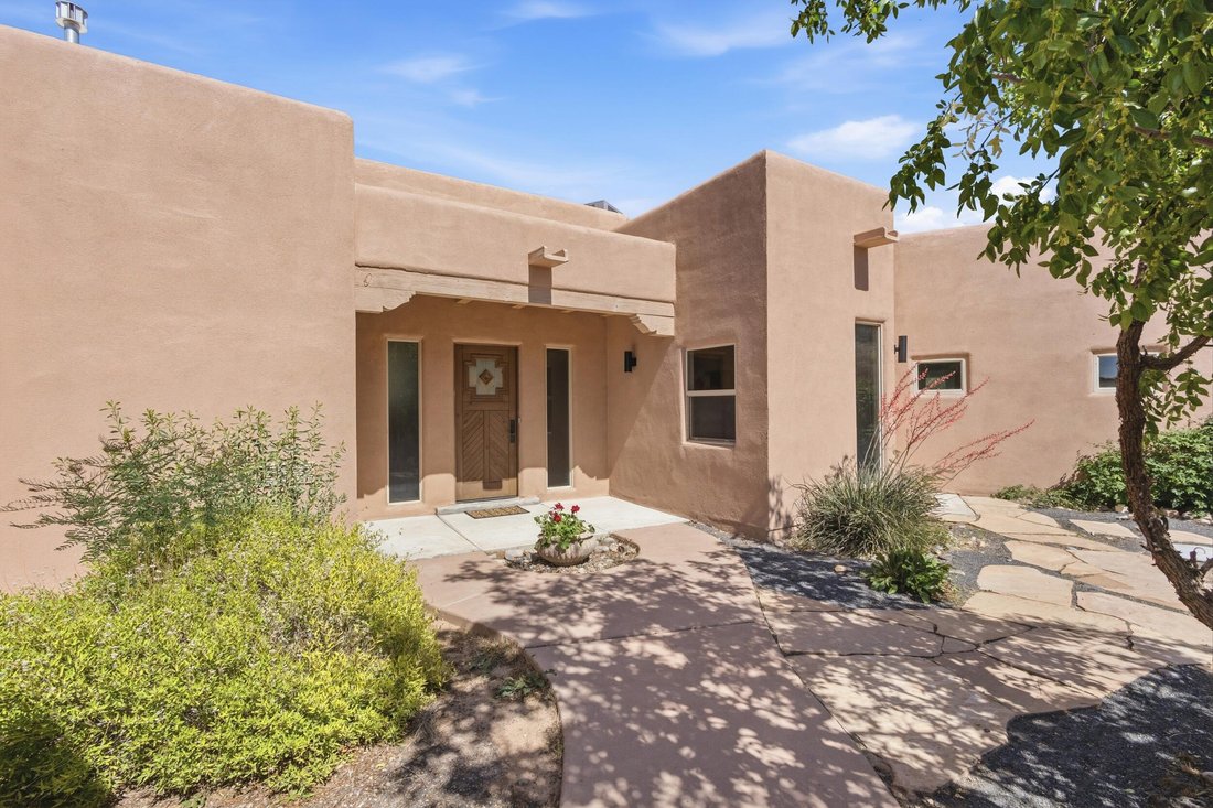 House in Placitas, New Mexico, United States 1 - 18040051
