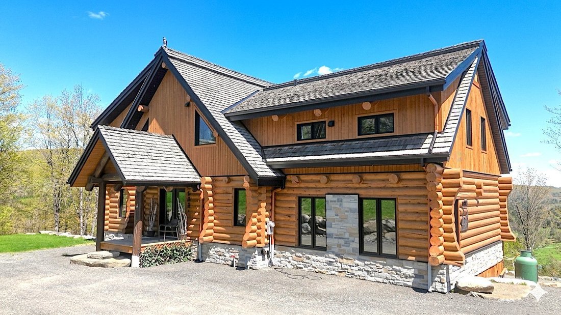 House in Saint-Faustin-Lac-Carré, Quebec, Canada 4 - 18042689