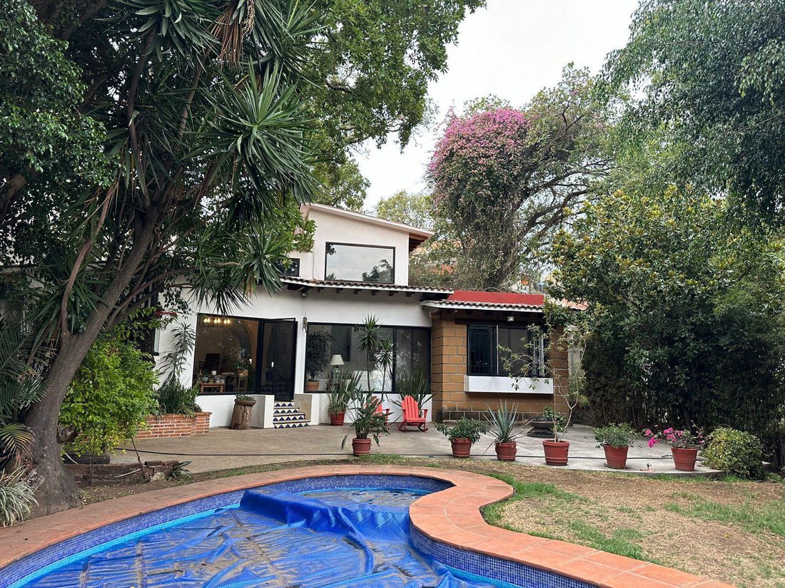 House in Cuernavaca, Morelos, Mexico 2 - 18042515