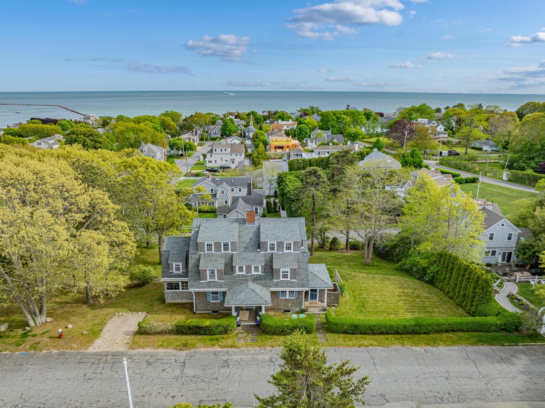 House in Barnstable, Massachusetts, United States 1 - 18036004