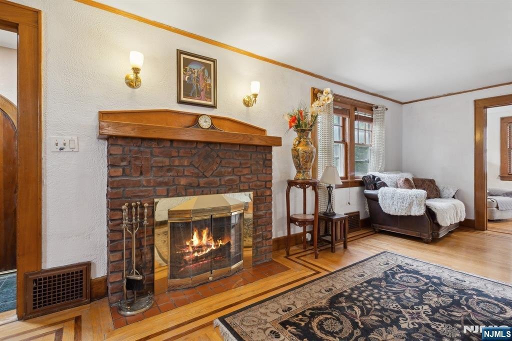 House in Teaneck, New Jersey, United States 3 - 18037685