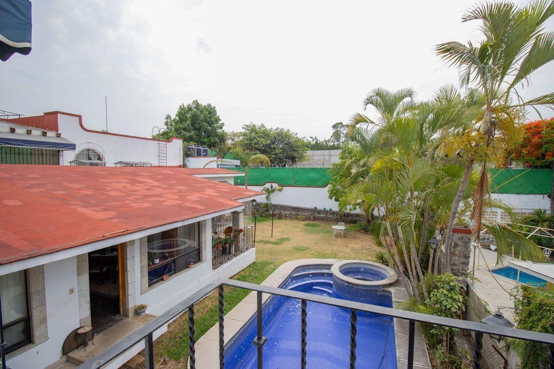 House in Cuernavaca, Morelos, Mexico 2 - 18042427