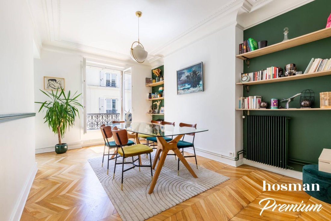 Apartment in Mairie, Paris 8e Arrondissement, Paris 5 - 18048747