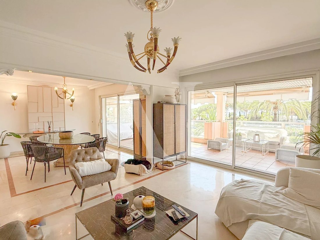 Apartment in Les Paluds-Lauvert, Vallauris, France 4 - 18006343