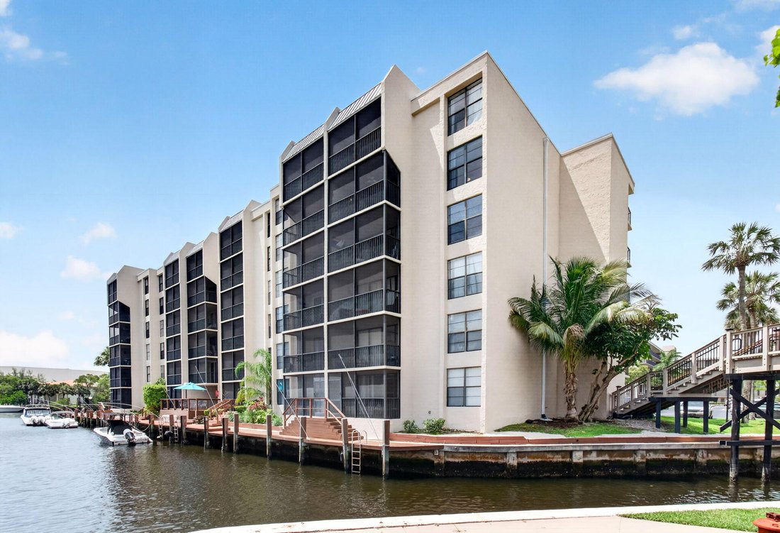 Condo in Boca Raton, Florida, United States 3 - 18047229