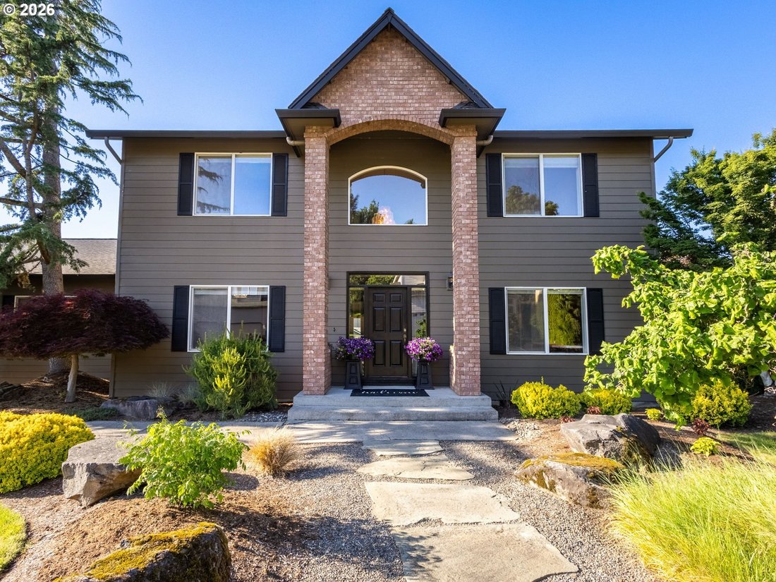 House in Camas, Washington, United States 1 - 18043720
