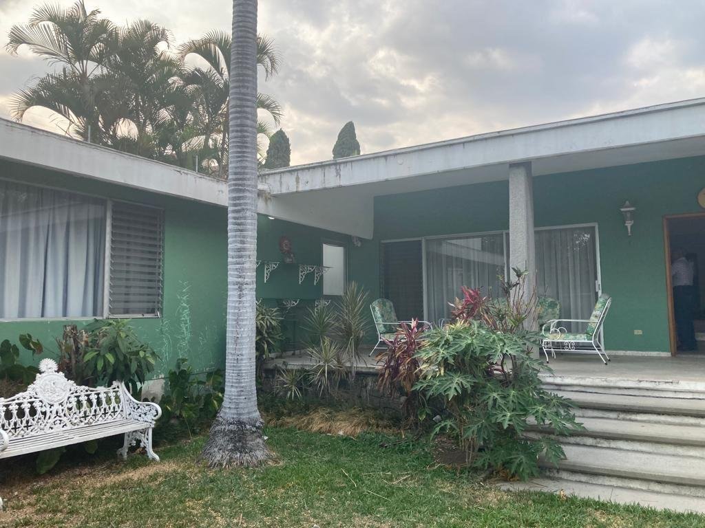 House in Cuernavaca, Morelos, Mexico 2 - 18042426