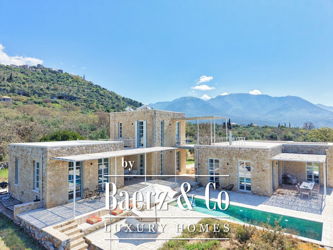Villa in Lefktro, Peloponnese, Western Greece and the Ionian, Greece 2 - 17555601