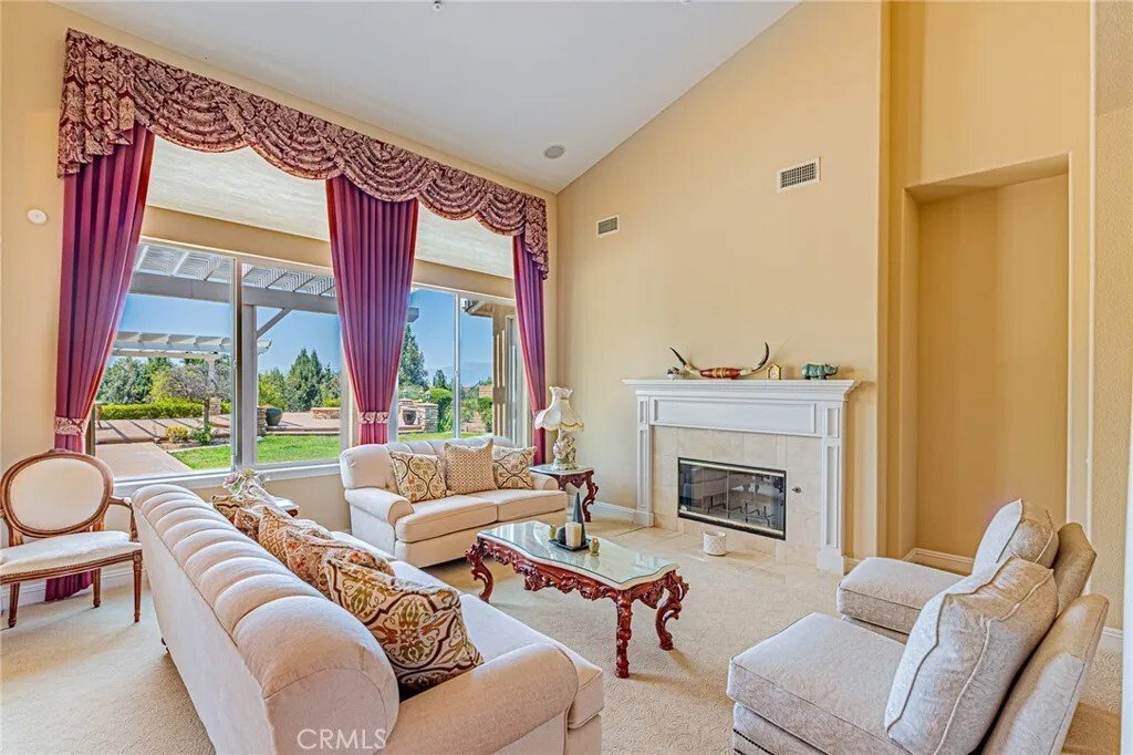 House in Corona, California, United States 4 - 18046858