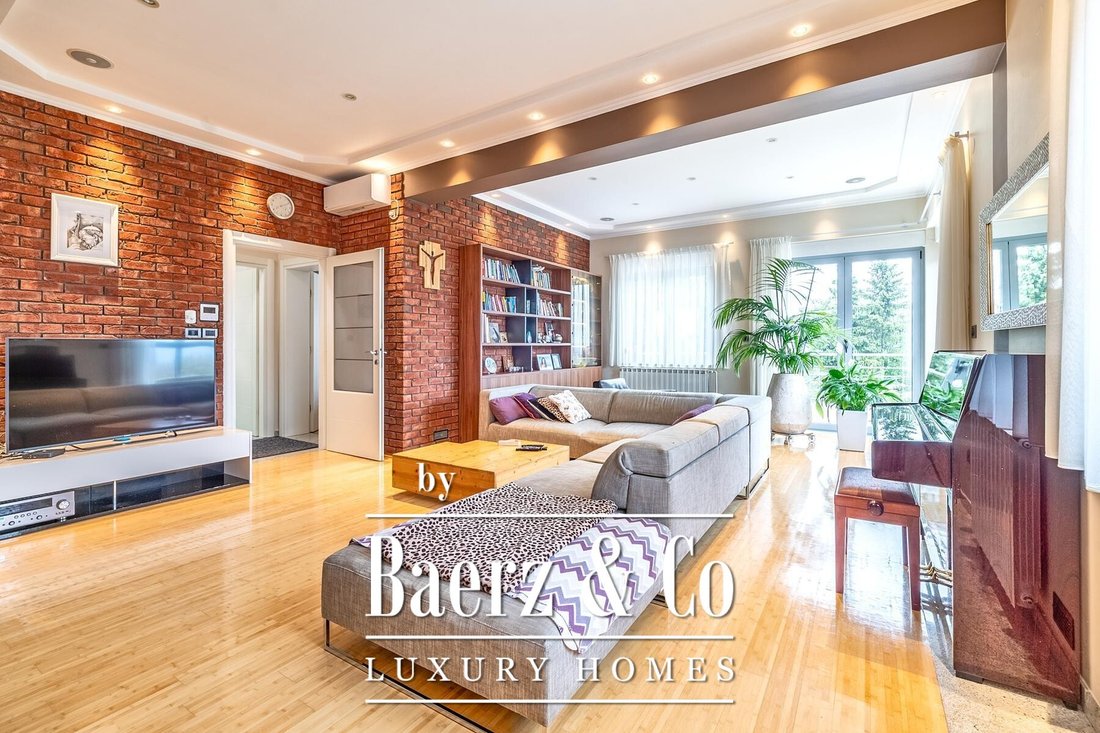 Townhouse in Sveta Nedelja, Zagreb County, Croatia 1 - 17723461