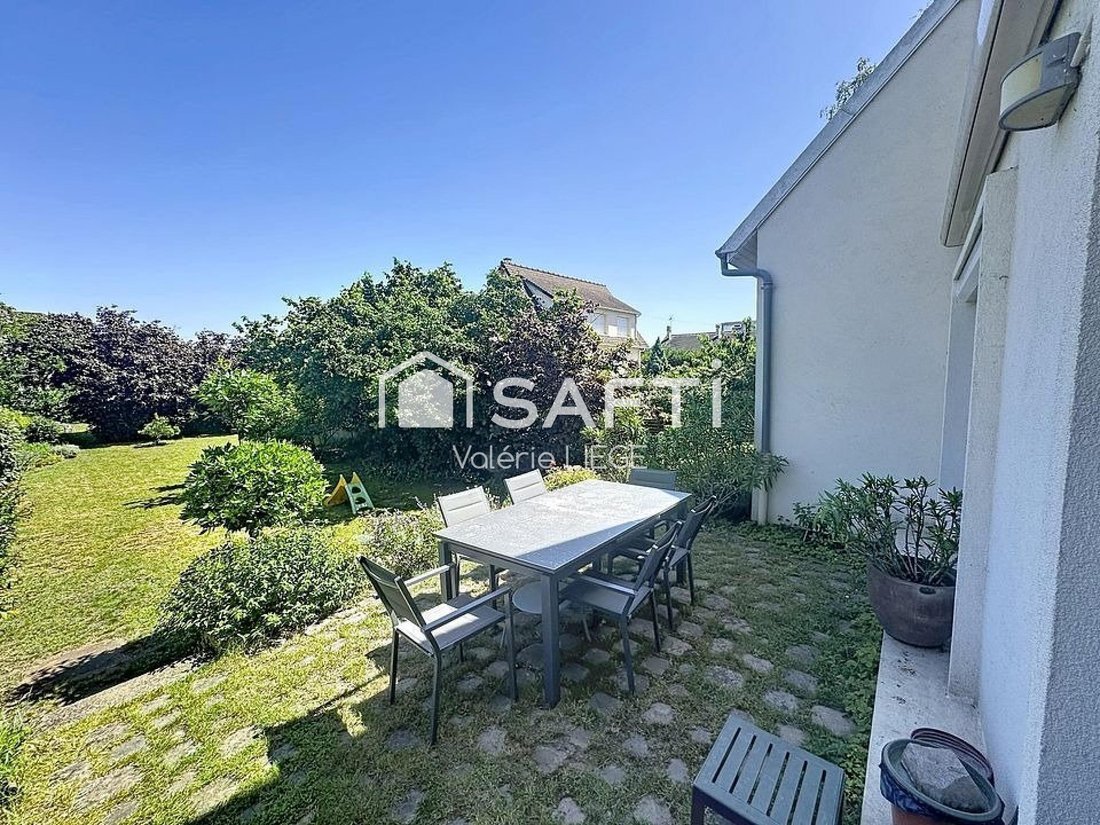 House in Basses Roches, Conflans-Sainte-Honorine, France 1 - 18050600