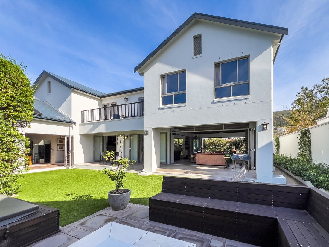 House in Paarl, Western Cape, South Africa 1 - 18048874