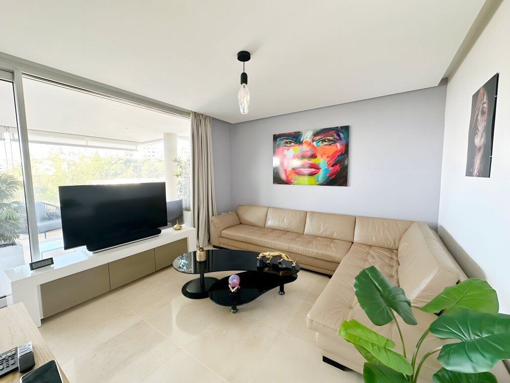 Apartment in Benahavis, Andalusia, Spain 4 - 18042522