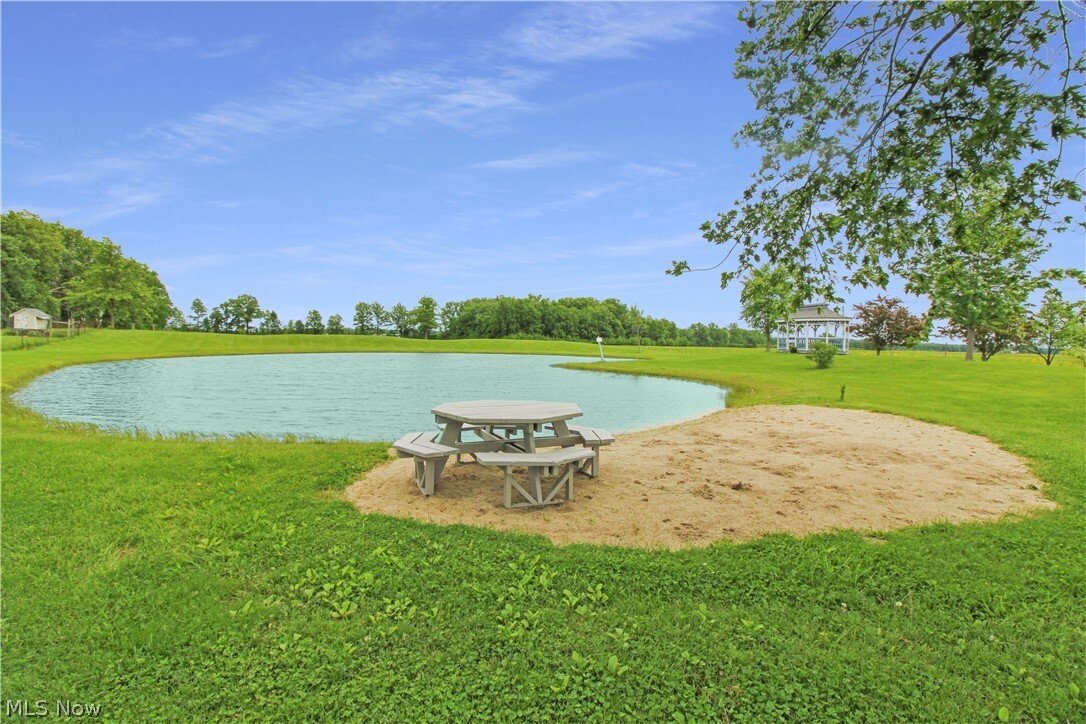House in Oak Harbor, Ohio, United States 5 - 18036942