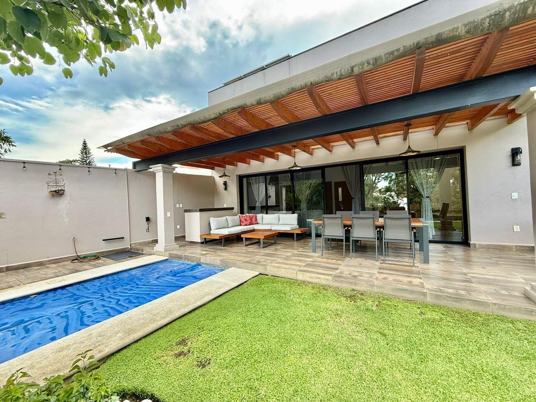 House in Cuernavaca, Morelos, Mexico 1 - 18042687