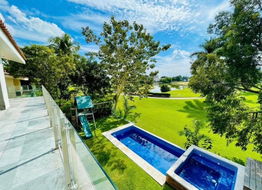 House in Fraccionamiento Club de Golf Paraíso, Morelos, Mexico 1 - 18042562