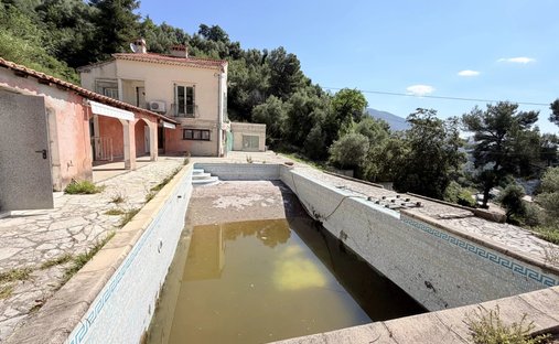 Apartment in Menton, Provence-Alpes-Côte d'Azur, France 1
