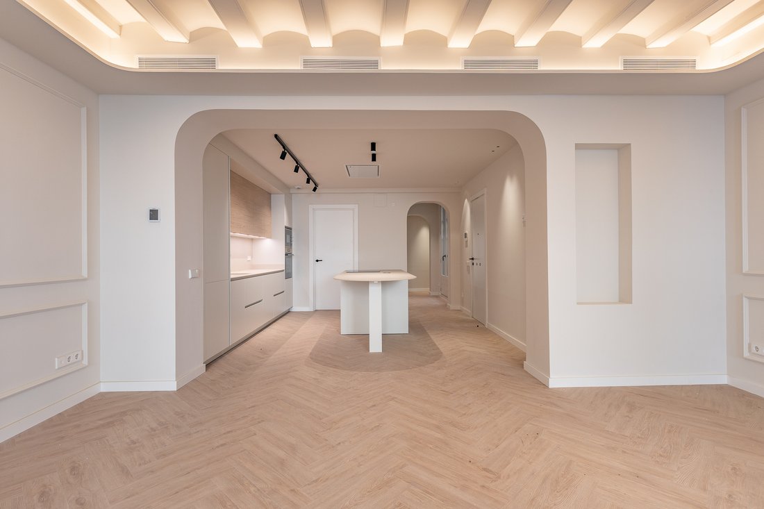 Apartment in Ciutat Vella, Barcelona, Spain 5 - 18040745