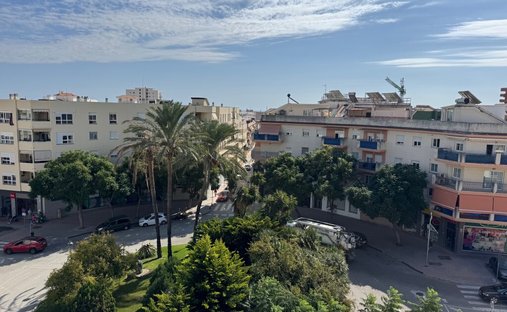 Appartamento a Estepona, Andalusia, Spagna 1