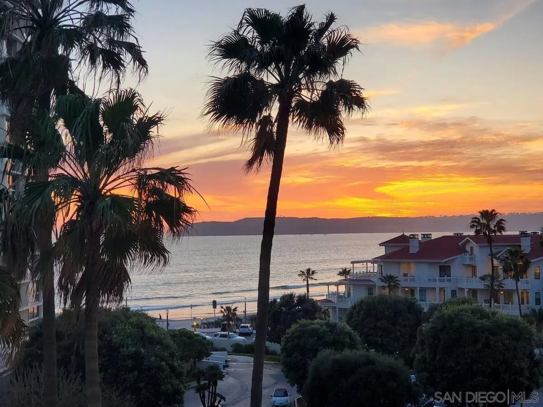 Condo in Coronado, California, United States 1 - 18044433