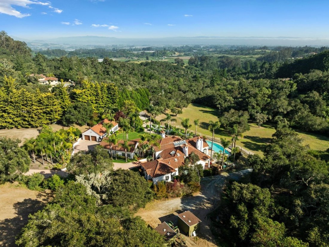 House in Watsonville, California, United States 2 - 18049884